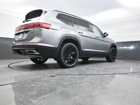 New 2026 Volkswagen Atlas SE image 27
