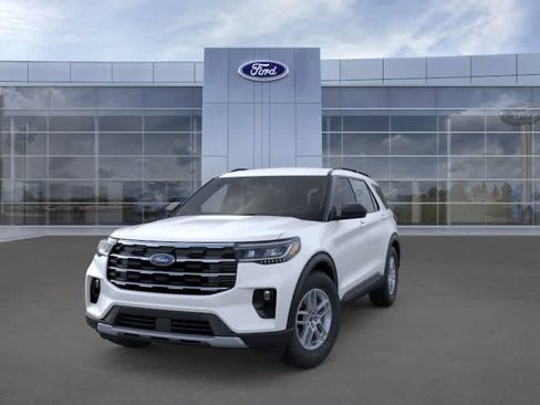 New 2026 Ford Explorer Active w/ Active Comfort Package RWD image 2