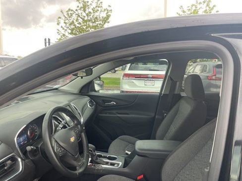 Used 2024 Chevrolet Equinox LT w/ LPO, Floor Liner Package FWD image 8