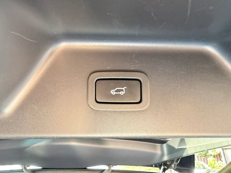 Used 2020 Land Rover Range Rover HSE AWD/4WD image 37