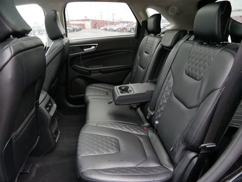 Certified 2024 Ford Edge Titanium w/ Equipment Group 301A AWD/4WD image 11