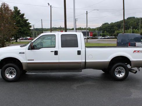 Used 2004 Ford F350 Lariat image 4