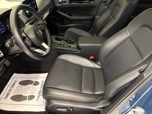 Certified 2025 Honda Civic Sport image 18