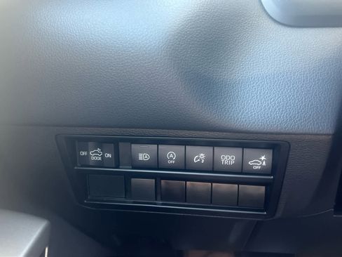 Used 2024 Toyota Tundra Limited image 13