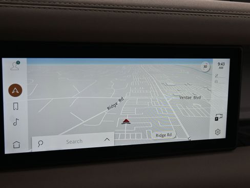 Used 2023 Land Rover Defender 110 X-Dynamic SE image 15