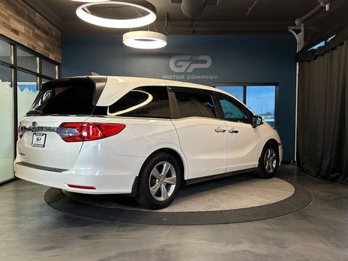 Used 2018 Honda Odyssey EX-L image 3