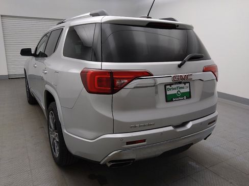 Used 2019 GMC Acadia Denali w/ Technology Package FWD image 6