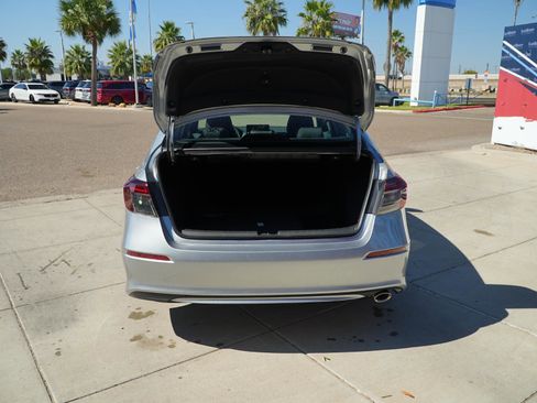 New 2026 Honda Civic Sport image 7