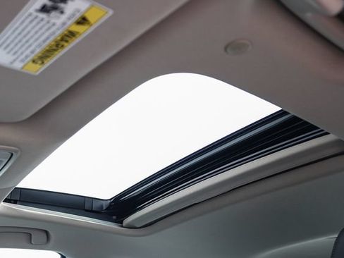 Used 2025 Honda Accord Touring image 21