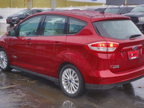 Used 2017 Ford C-MAX Energi SE w/ Equipment Group 402A image 13