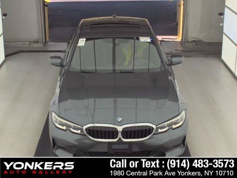 Used 2021 BMW 330i Sedan w/ Premium Package RWD image 2