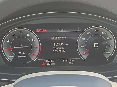 Used 2023 Audi Q5 2.0T Premium Plus w/ Premium Plus Package AWD/4WD image 16