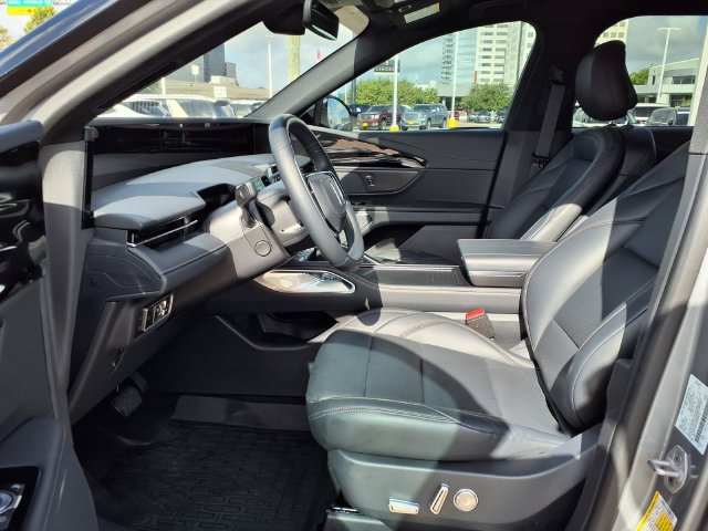 Certified 2025 Lincoln Nautilus Premier w/ Jet Appearance Package AWD/4WD image 4