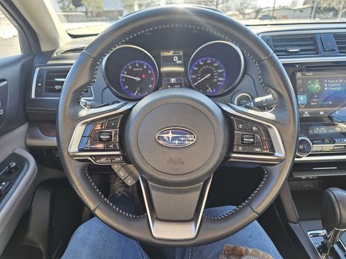 Used 2019 Subaru Outback 2.5i Limited image 16