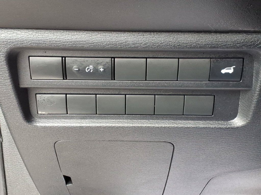 Used 2023 Mitsubishi Outlander SE AWD/4WD image 14