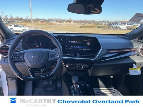 New 2026 Chevrolet Trax RS w/ Sunroof Package image 20