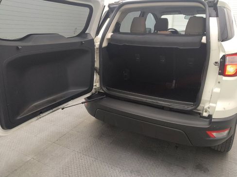 Used 2019 Ford EcoSport SE w/ SE Convenience Package image 29