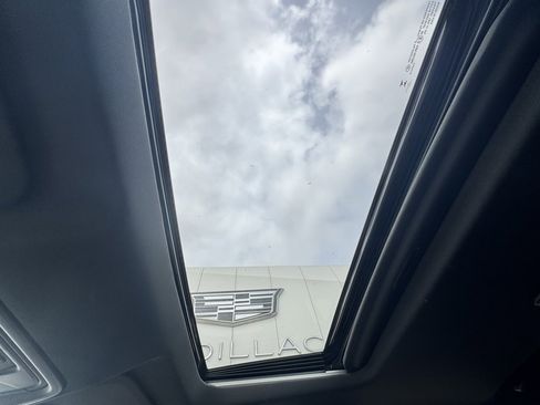 Used 2025 Chevrolet Silverado 1500 ZR2 w/ Technology Package image 35