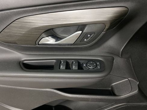 Certified 2023 GMC Terrain SLE w/ Driver Convenience Package FWD image 13