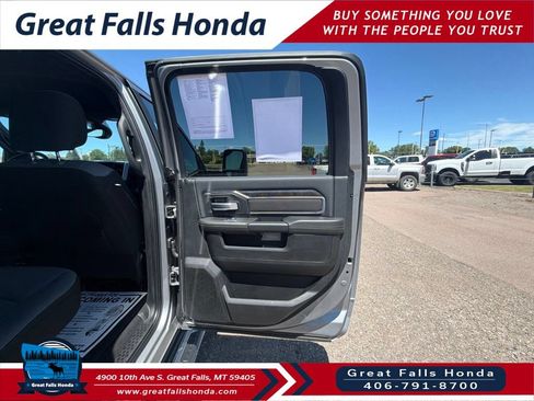 Used 2024 RAM 2500 Big Horn w/ Bed Utility Group AWD/4WD image 24