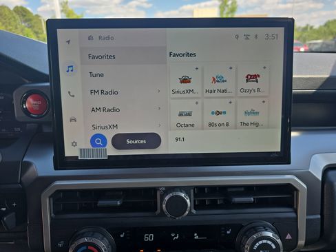 Certified 2024 Toyota Tacoma TRD Sport w/ TRD Sport Upgrade Package AWD/4WD image 19