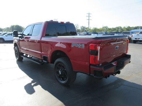 Used 2024 Ford F250 Lariat w/ Lariat Ultimate Package AWD/4WD image 11