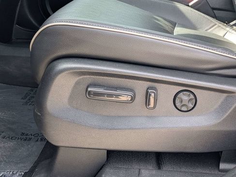 Used 2024 Honda Odyssey Elite image 21
