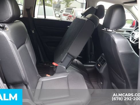 Used 2018 Volkswagen Atlas SEL AWD/4WD image 26