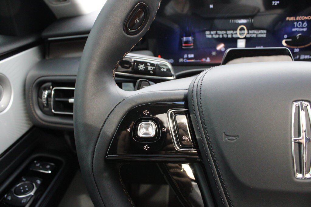 New 2027 Lincoln Aviator Reserve AWD/4WD image 11