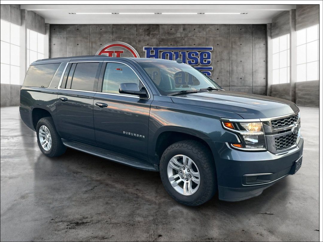 Used 2019 Chevrolet Suburban LT AWD/4WD image 3