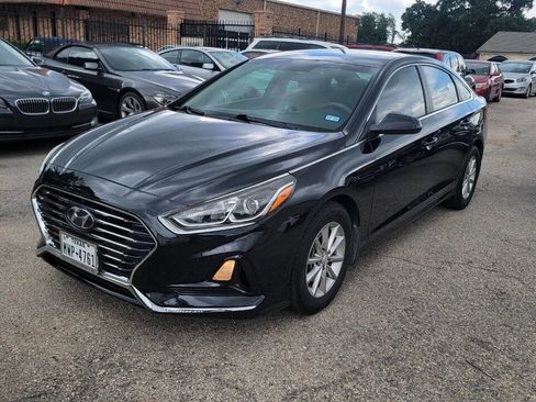 Used 2019 Hyundai Sonata SE w/ Cargo Package FWD image 4