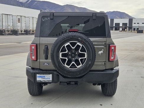 New 2026 Ford Bronco Outer Banks image 4