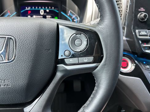 Used 2024 Honda Odyssey Elite image 22