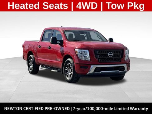 Used 2024 Nissan Titan SV w/ SV Convenience Package image 1