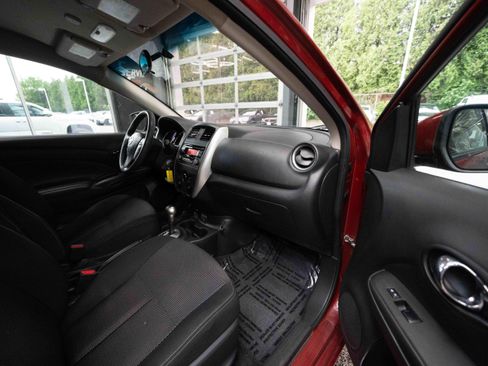 Used 2018 Nissan Versa SV FWD image 25