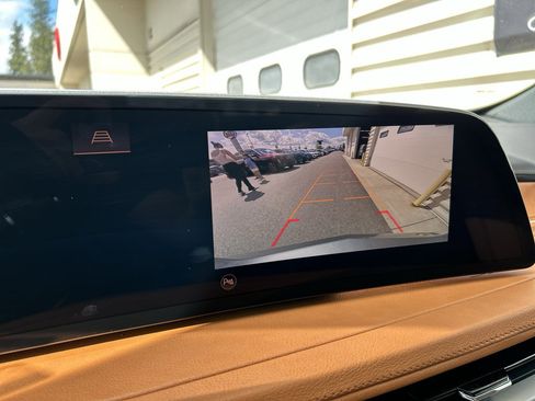 Certified 2024 Cadillac XT4 Sport AWD/4WD image 17