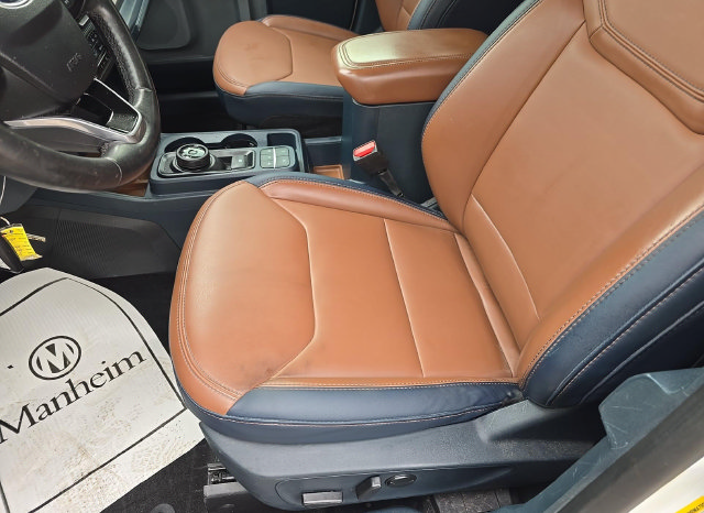 Used 2024 Ford Maverick Lariat w/ FX4 Off-Road Package AWD/4WD image 5