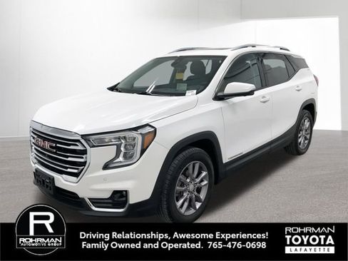 Used 2023 GMC Terrain SLT w/ Infotainment Package II image 1