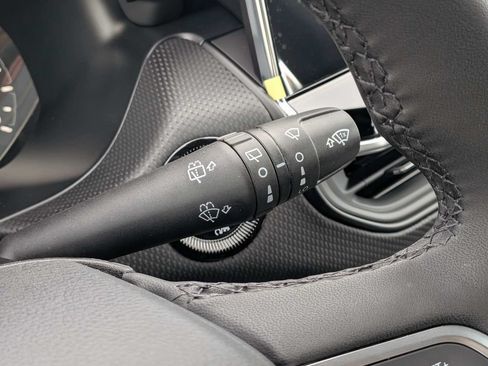 New 2026 Jeep Compass Latitude AWD/4WD image 25