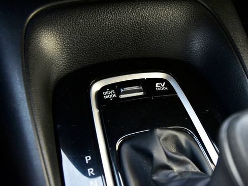 Used 2023 Toyota Corolla SE FWD image 22