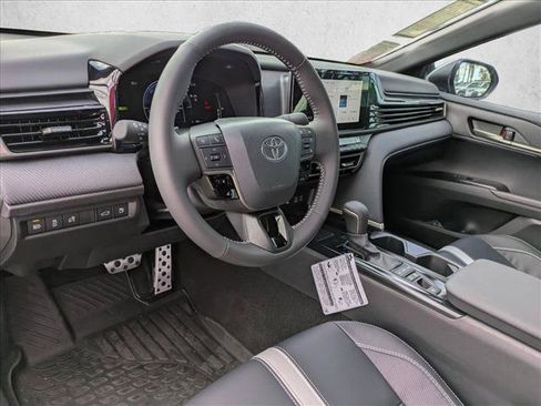 New 2026 Toyota Camry SE FWD image 3