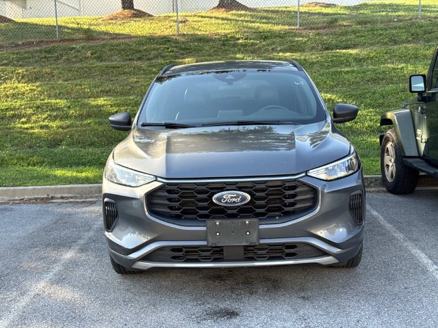 Used 2024 Ford Escape ST-Line FWD image 3