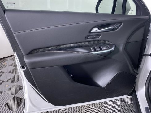 Certified 2023 Cadillac XT4 Sport AWD/4WD image 12