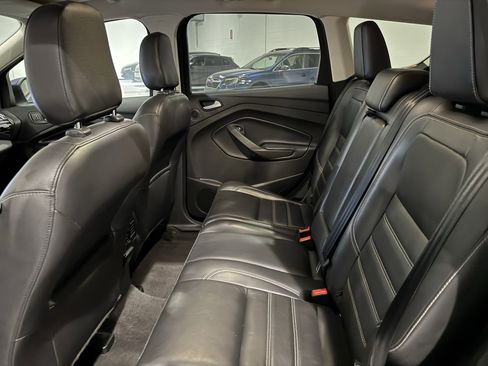 Used 2018 Ford Escape Titanium image 35