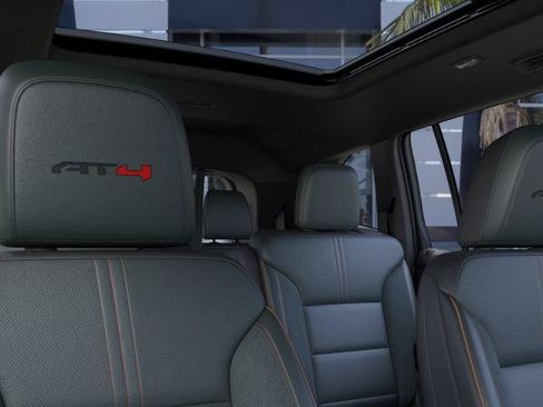 New 2026 GMC Acadia AT4 w/ Luxury Package AWD/4WD image 24
