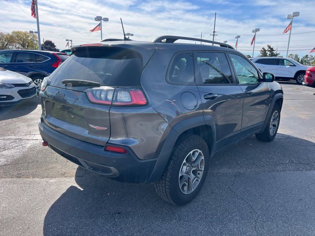 Used 2020 Jeep Cherokee Trailhawk w/ Cold Weather Group AWD/4WD image 5