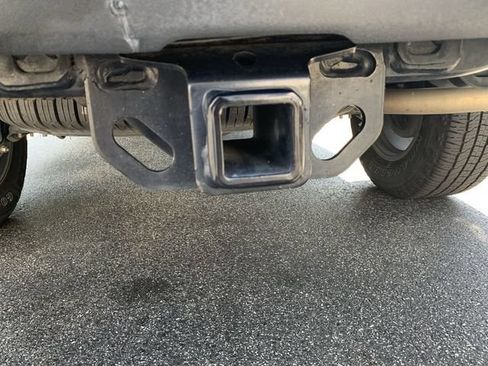 Used 2019 Toyota Tacoma TRD Sport AWD/4WD image 40