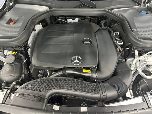 Used 2023 Mercedes-Benz GLC 300 4MATIC Coupe image 9