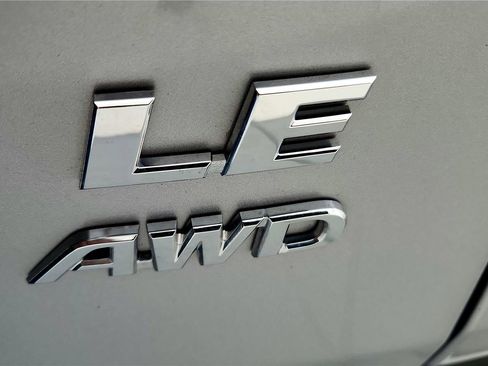 Certified 2022 Toyota RAV4 LE image 14