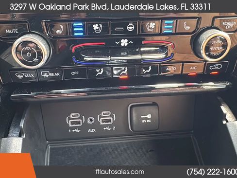 Used 2022 Jeep Grand Cherokee Summit w/ Luxury Tech Group V image 85